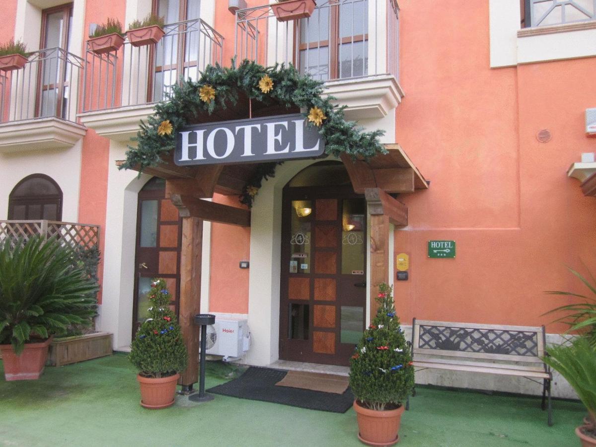 Hotel Antiche Terme Benevento Buitenkant foto