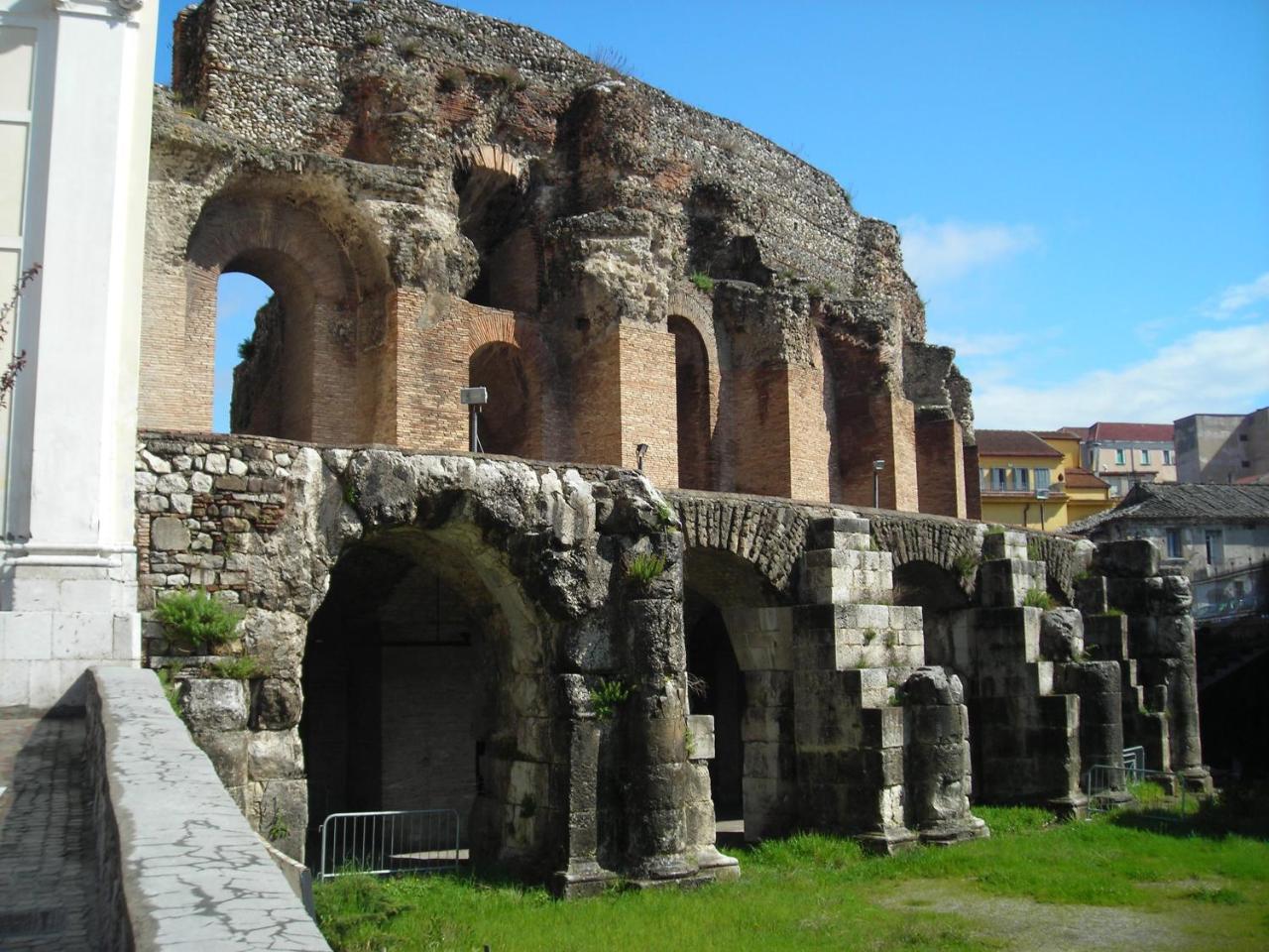 Hotel Antiche Terme Benevento Buitenkant foto